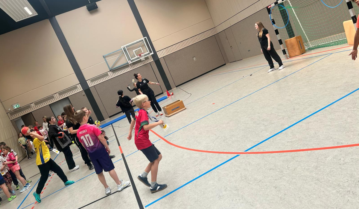Handballtag an der Grundschule Hamm foto2