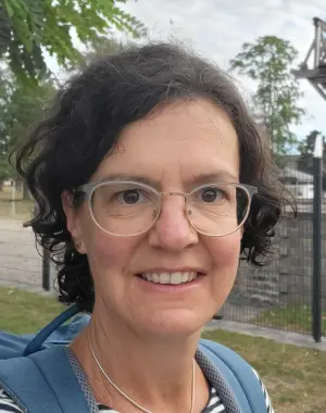 Sigrun Hundhausen (1a,4a)